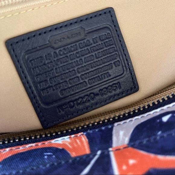 Coach Legacy Heritage Candace Carryall Satchel D1220-19951 Handbag Bag Purse EUC - Picture 11 of 12